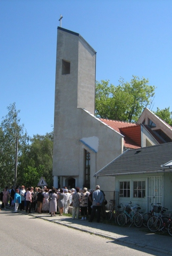 In Iža wurde neue Kirche eingeweiht 