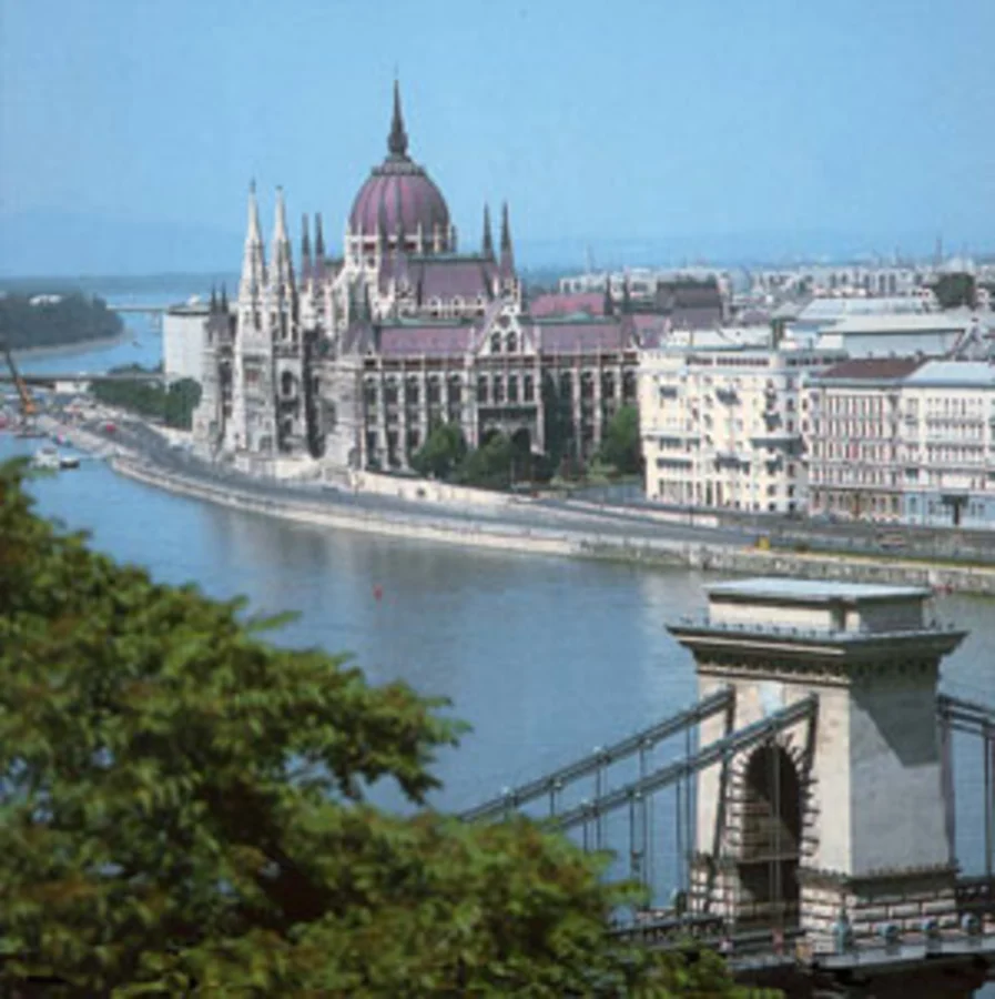 Tagung über den Vertrag in Budapest